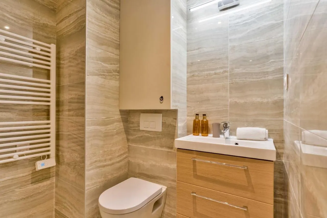 02 - Urban Exclusive In Montorgueil Apartment Paris